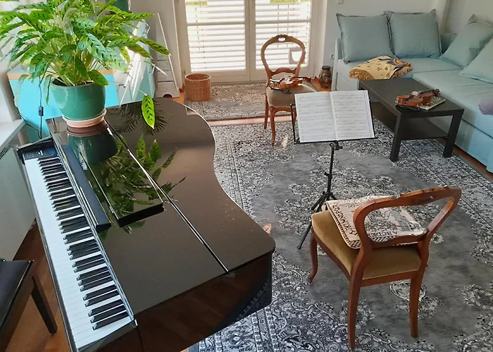 Apartment Mit Klavier *